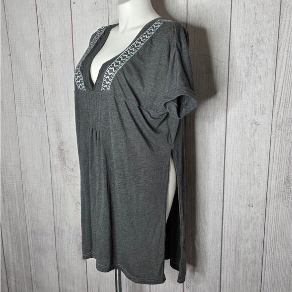 Cruel Denim Charcoal Gray Deep V Side Slit Tunic Top L/XL Southwest Trim Boho - Picture 2 of 4